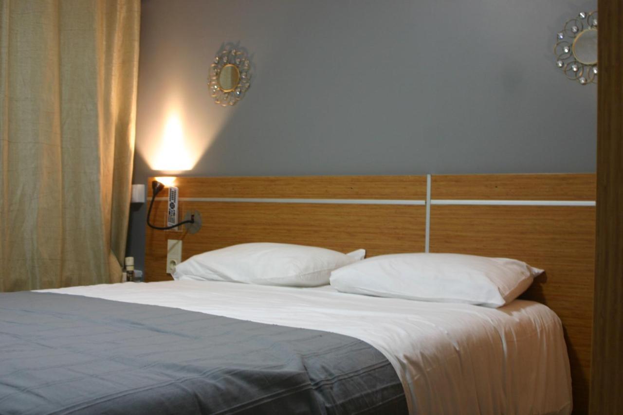 Helios Hotel 푸아티에 외부 사진